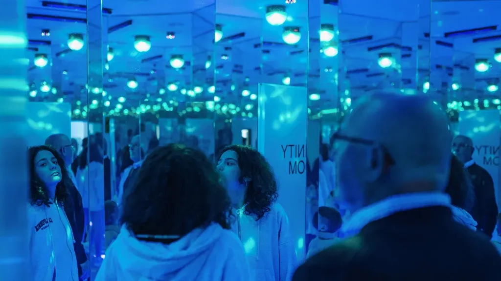 OBJEVTE VÍCE NEŽ 50 INTERAKTIVNÍCH EXPONÁTŮ